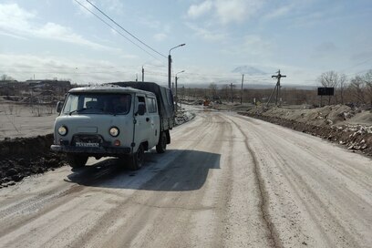 Три поливомоечные машины для ликвидации последствий пеплопада в Усть-Камчатском районе поступят на Камчатку в июле