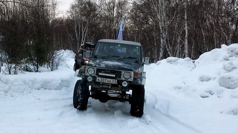 Автоэкспедиция «От Авачи до Паланы» доставит в отдалённые сёла края картины Феликса Тебиева