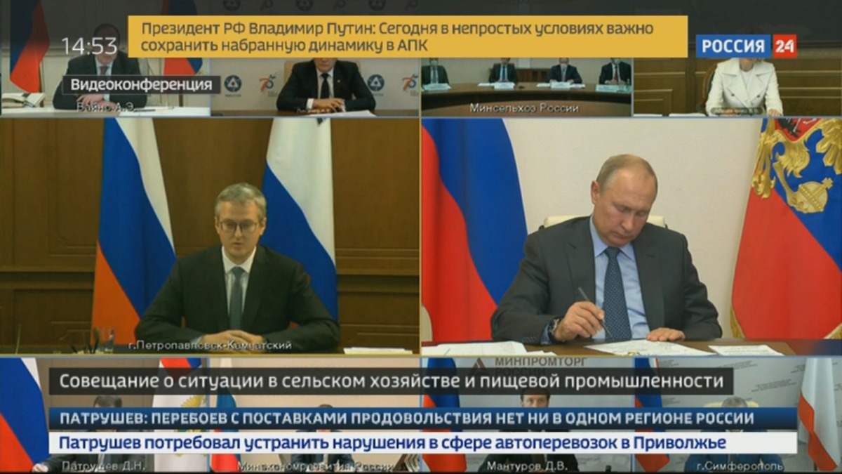 Владимир Путин поддержал инициативу Владимира Солодова о запуске регулярных перевозок рыбной продукции по Северному морскому пути